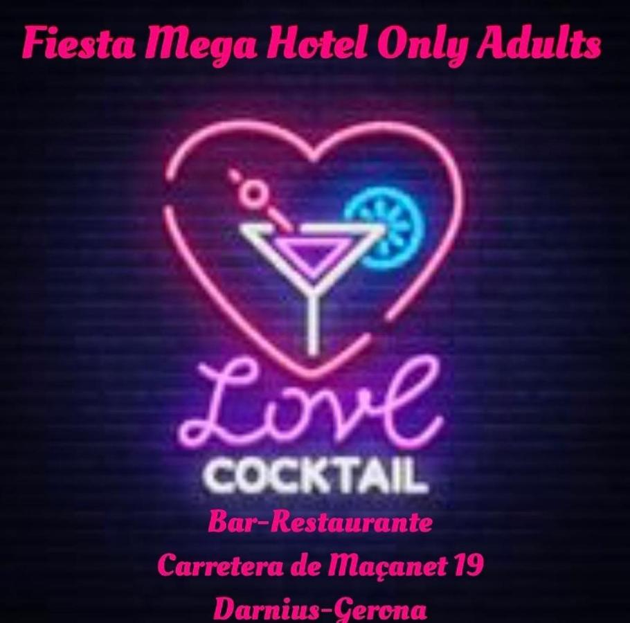 Hotel Fiesta Mega Only Adults Darnius エクステリア 写真