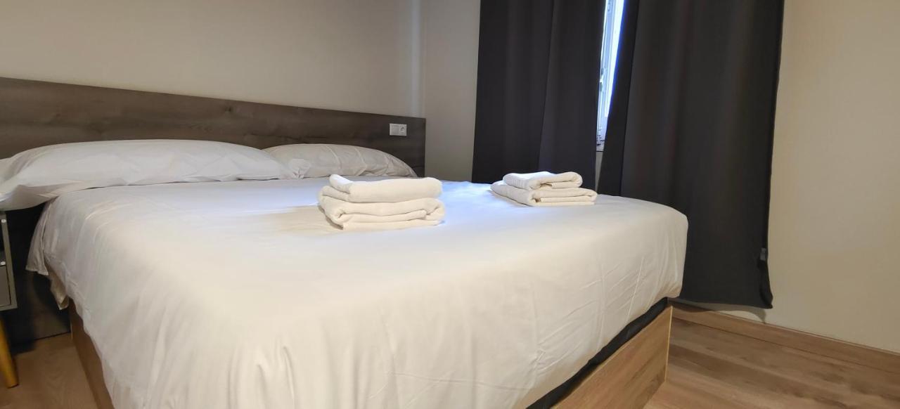 Hotel Fiesta Mega Only Adults Darnius エクステリア 写真